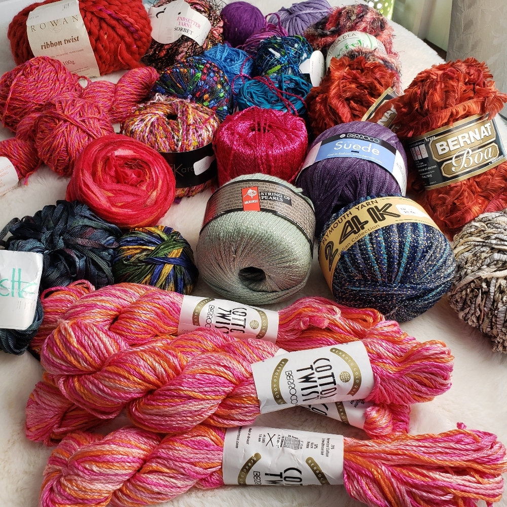 YARN LOT